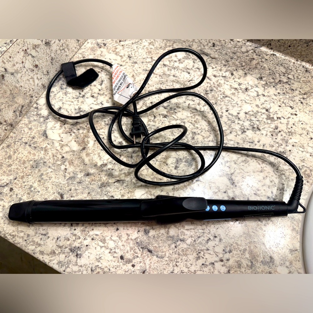 Bio Ionic Long Barrel Curling Iron EXCELLENT CONDITION